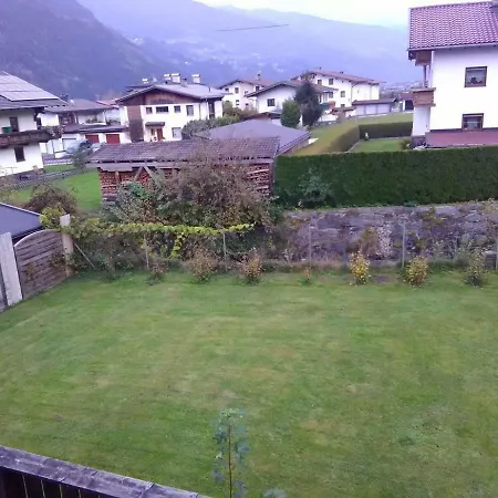 Schmidhofer Apartment Fuegen